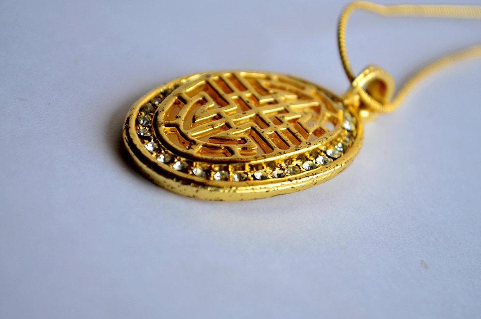 Antique decoration design