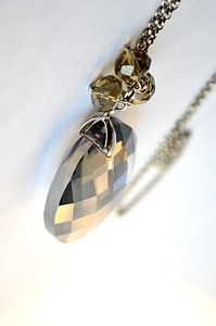 Accessory art brilliant
