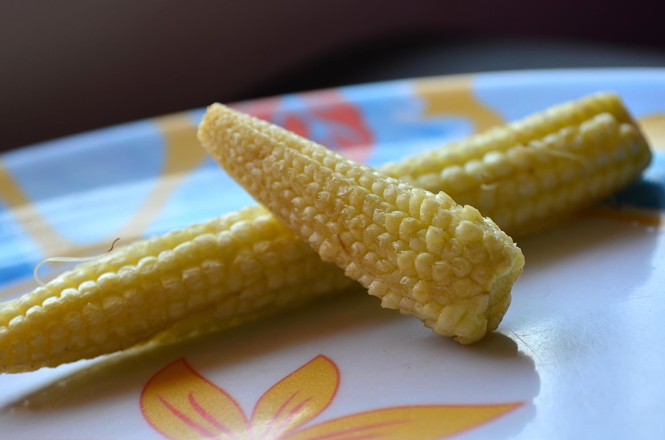 Breakfast close corn