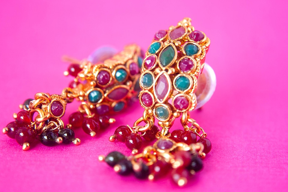 Accessory art brilliant
