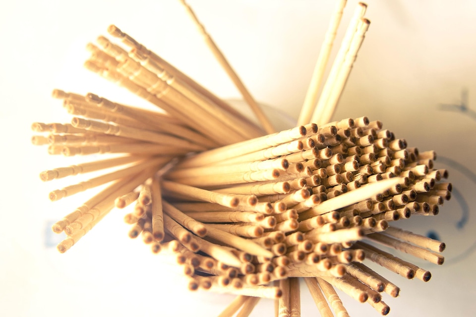 Close object stick