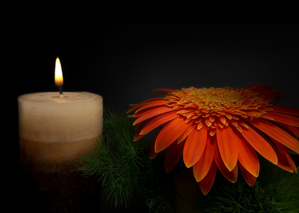 Mourning grabschmuck memory