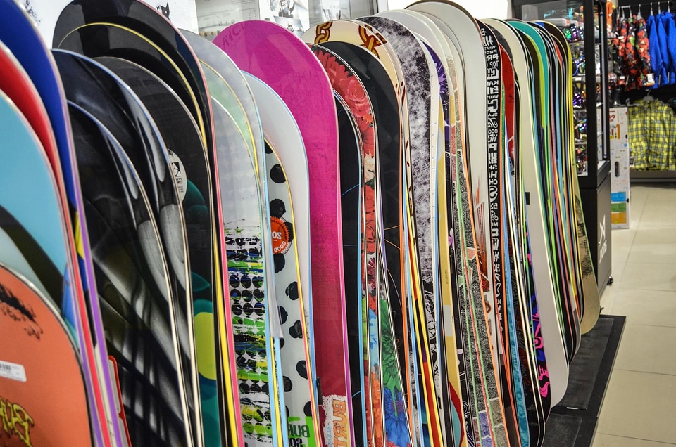 Board color equipment