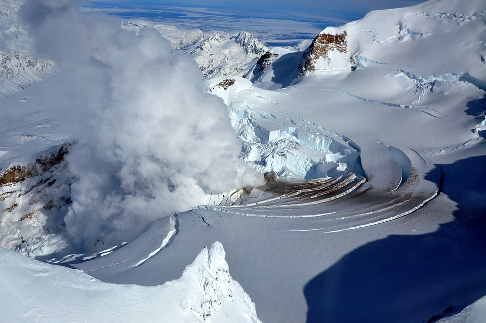 Mount redoubt alaska usa