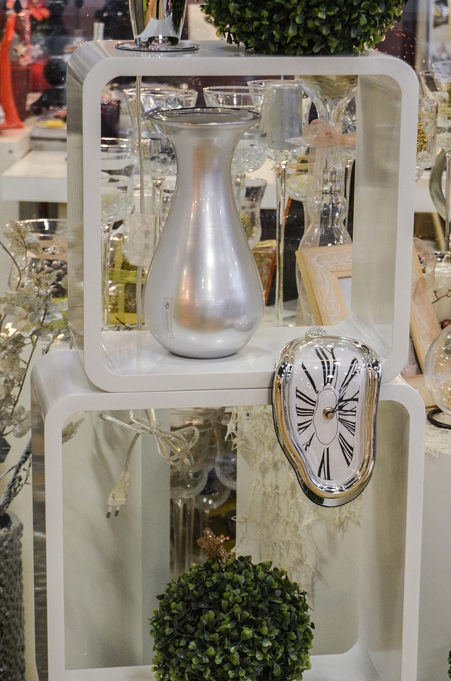 Decoration exhibition object