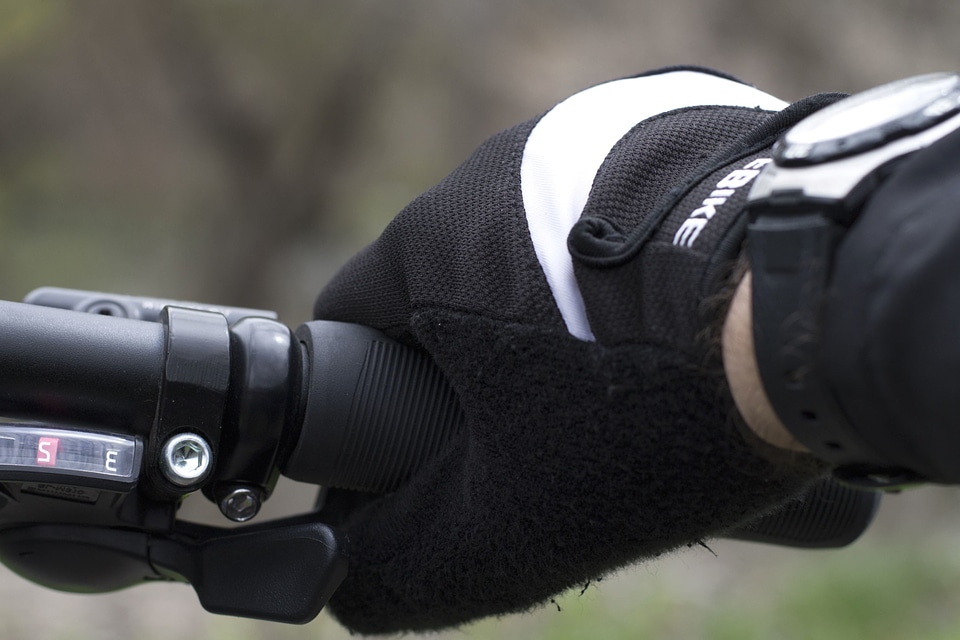 Bicycle gloves hand