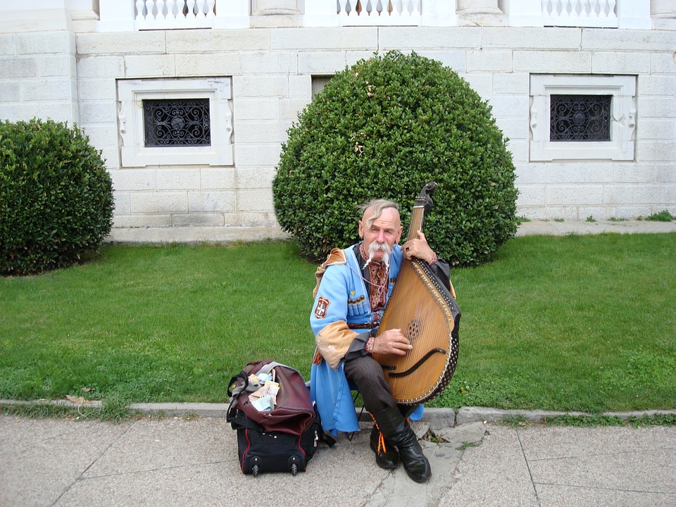 Street musicians people play