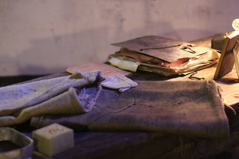 Canvas object paper