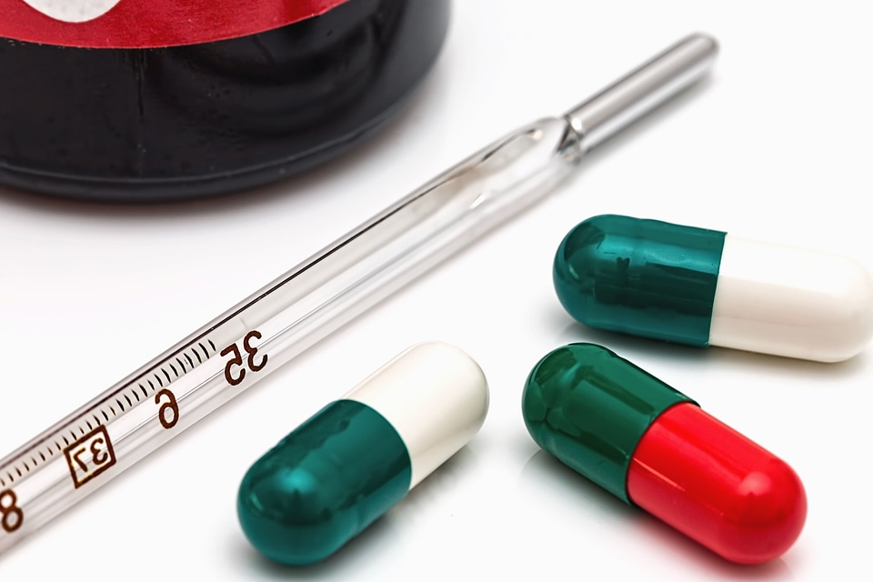Diet Supplements glass health