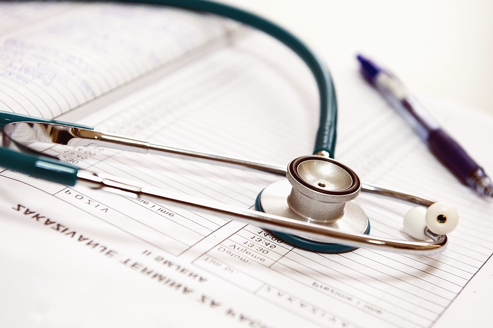 Care clinic device