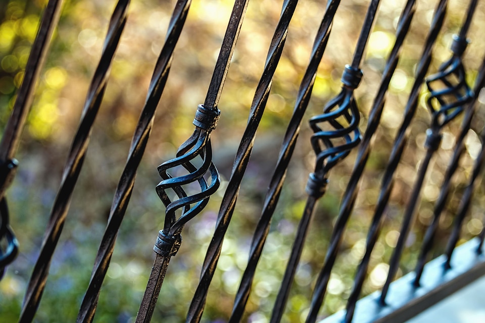 Beautiful Photo cast iron decoration