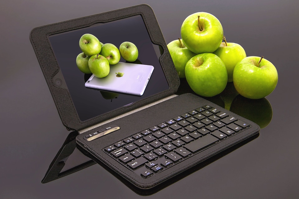 Apple business computer