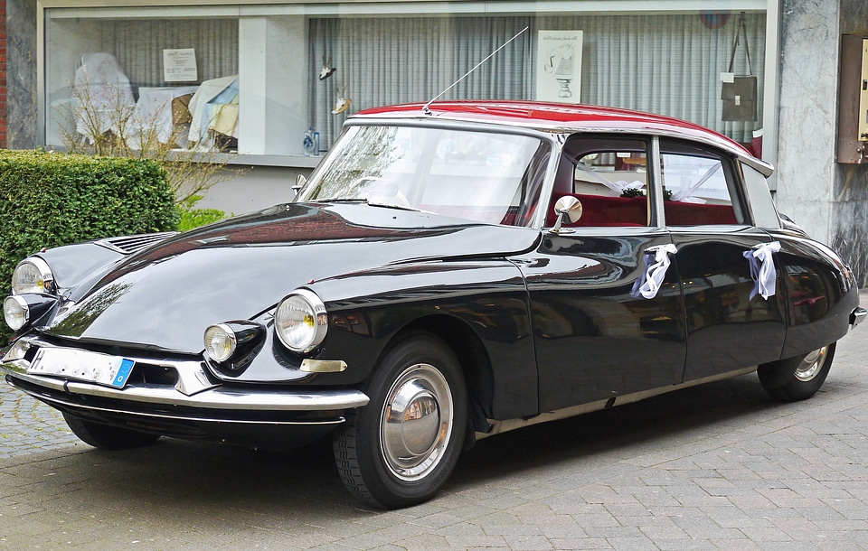 Automobile car classic