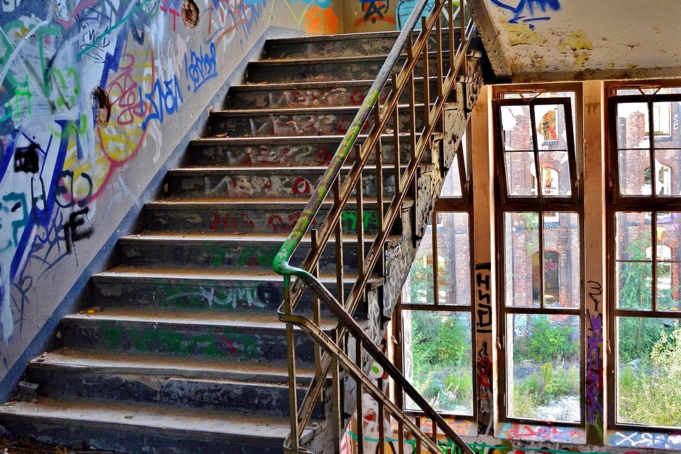 Architecture graffiti old