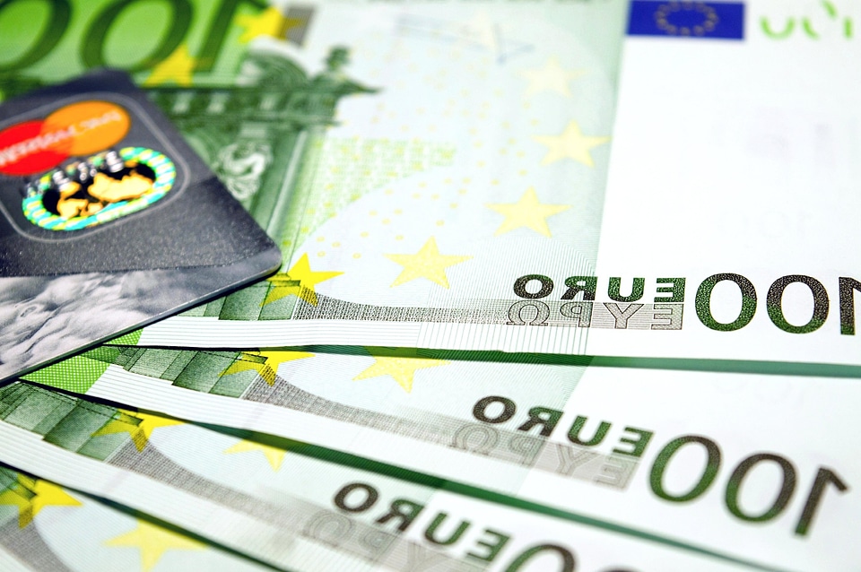 Design economic growth money