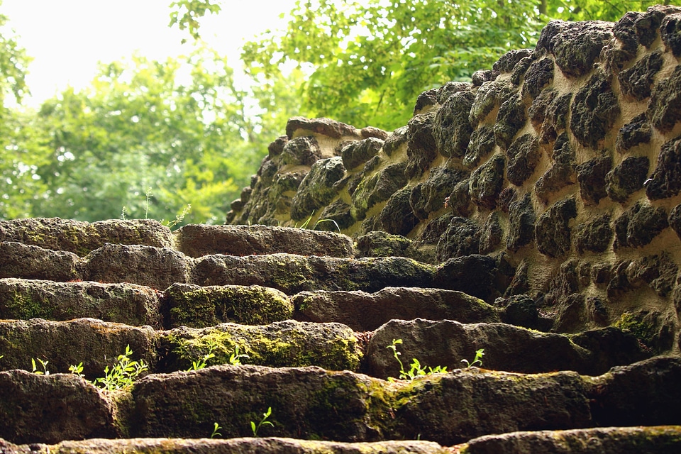 Landscape material mountain