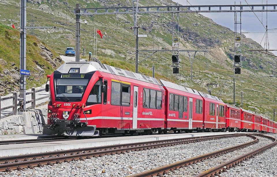 Locomotive track tracked vehicle photo