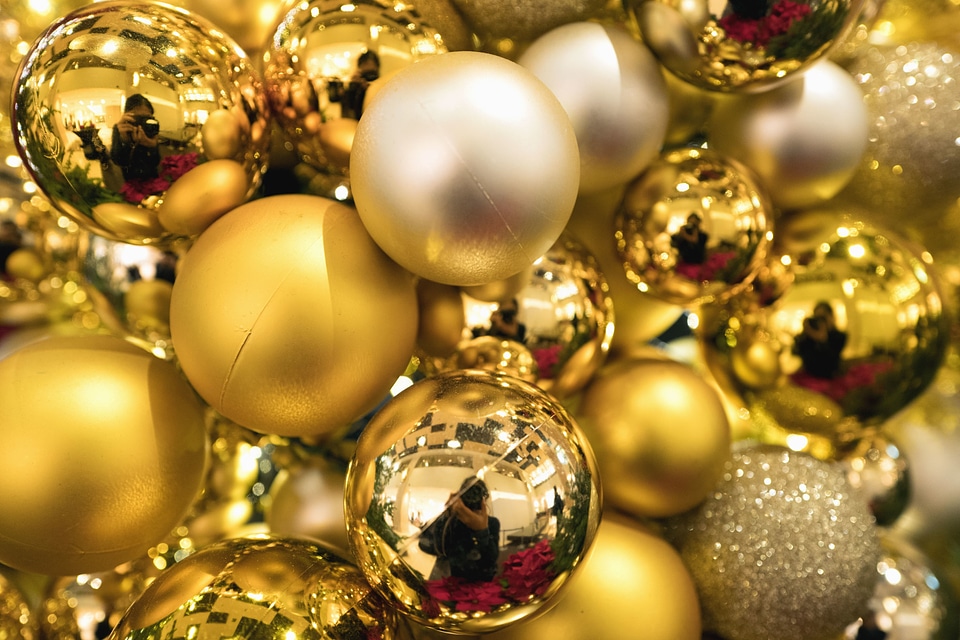 Christmas decoration gold