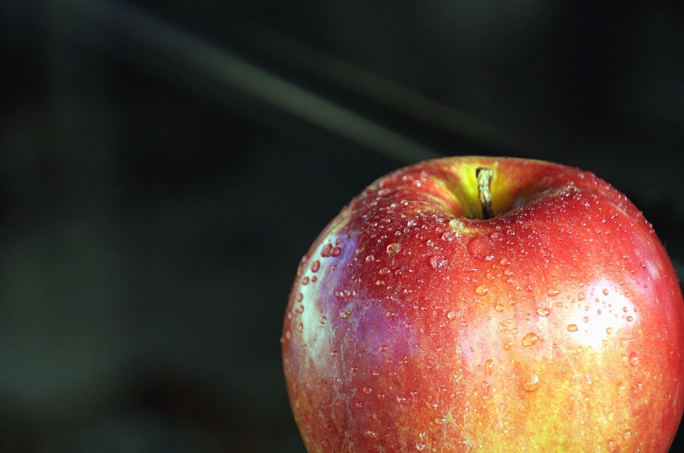 Apple beautiful photo drop