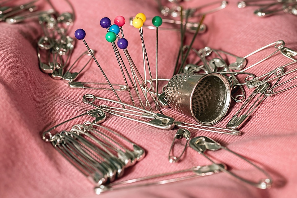 Metal metallic needle