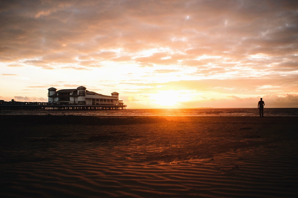 Architecture coast dusk
