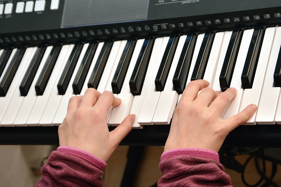 Child electronics hand