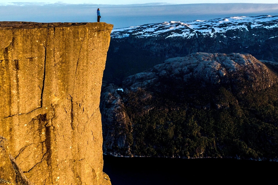 Cliff desert high