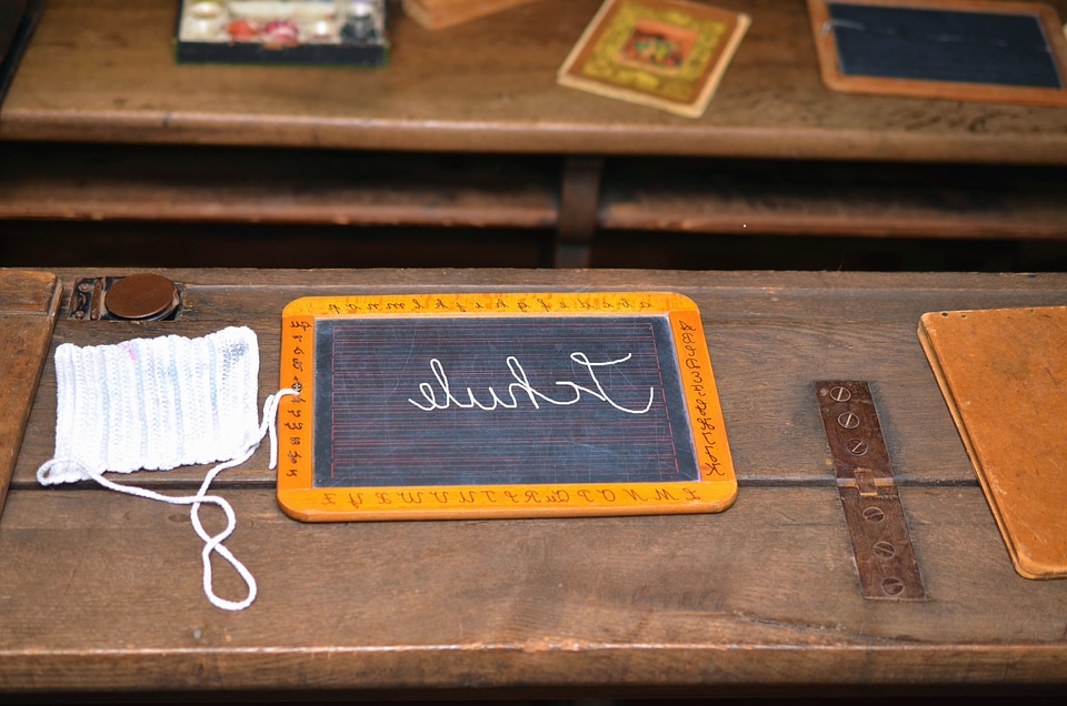 Desk learning school