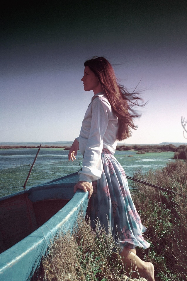 Boot coast girl