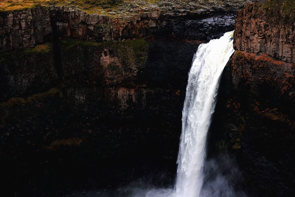 Cascade cliff landscape