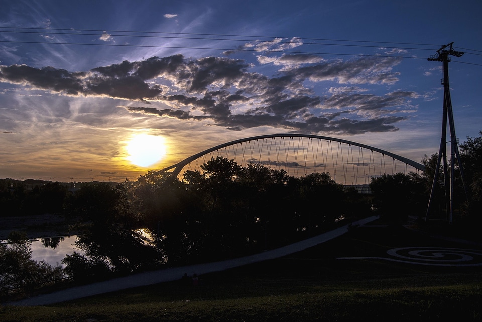 Bridge building cloud