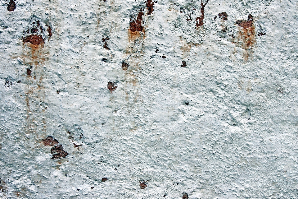 Concrete dirty rust