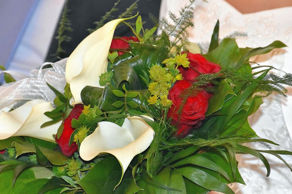 Bloom bouquet crops