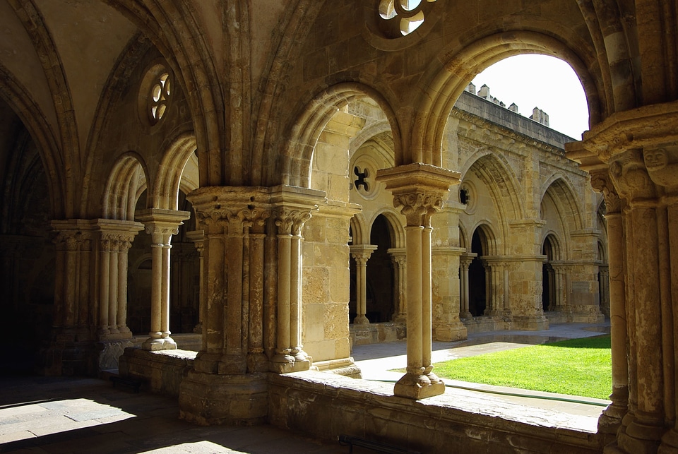 Arch architecture building
