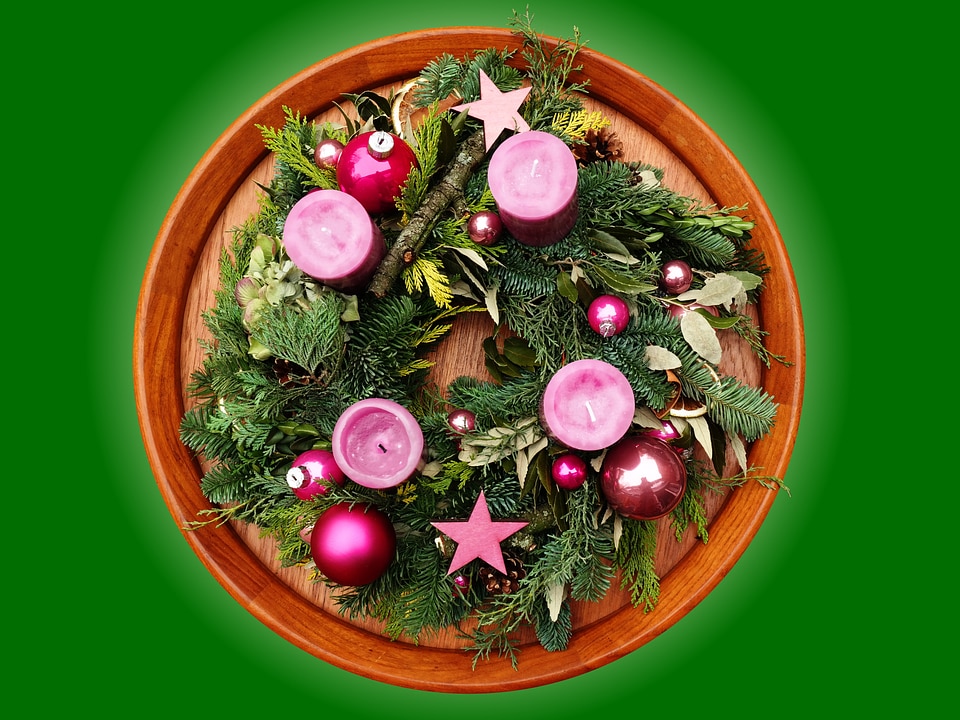 Candle meditative pink
