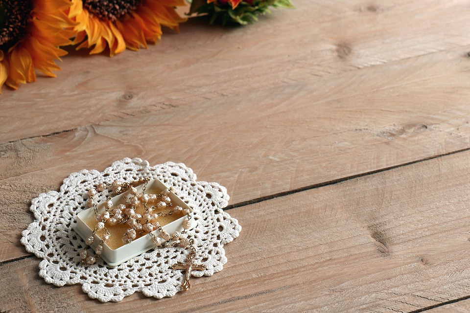 Beads cross decoration