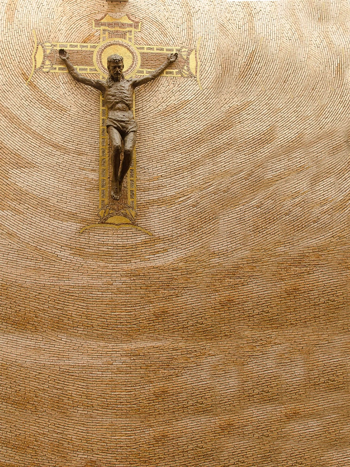 Art christian cross