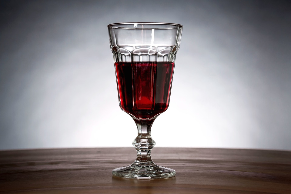 Beautiful Photo beverage crystal