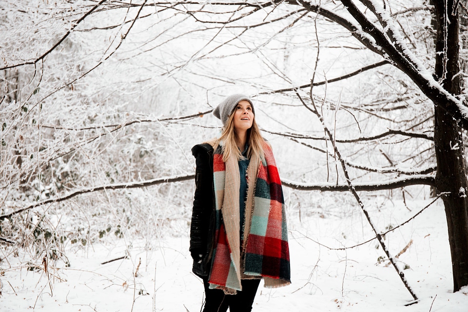 Fashion pretty girl snow