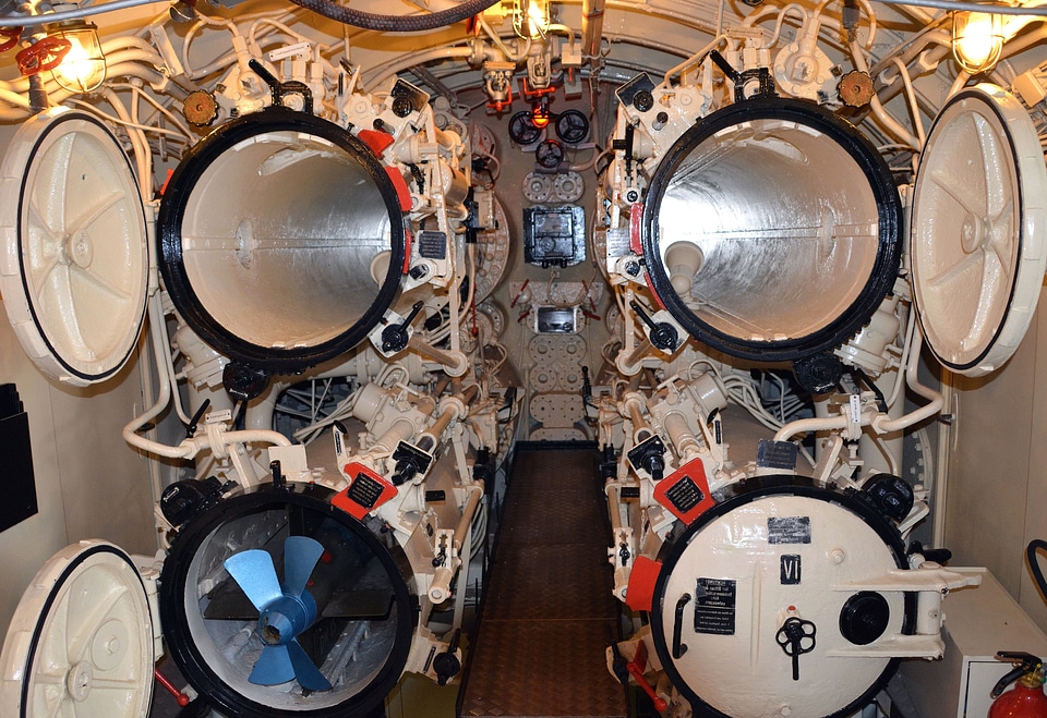 Engine machine power