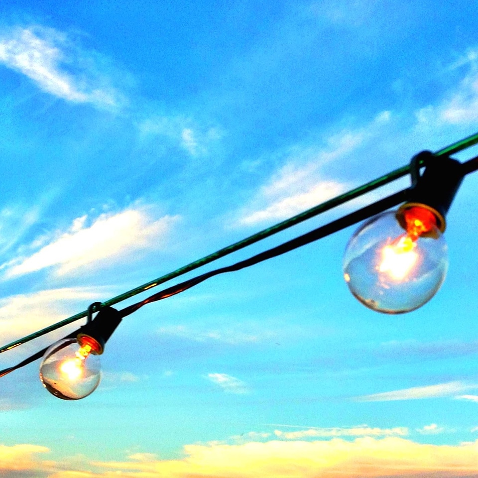 Cloud electricity light bulb
