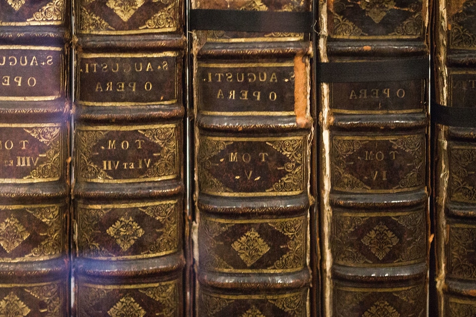Book books bookshelf