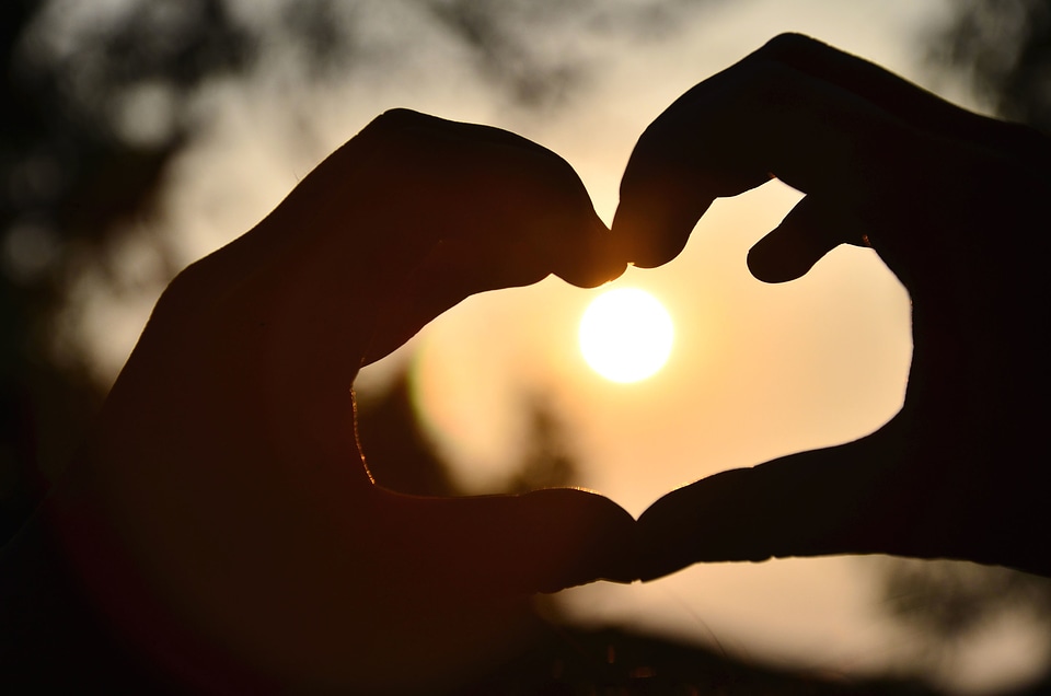 Beautiful Photo hands heart