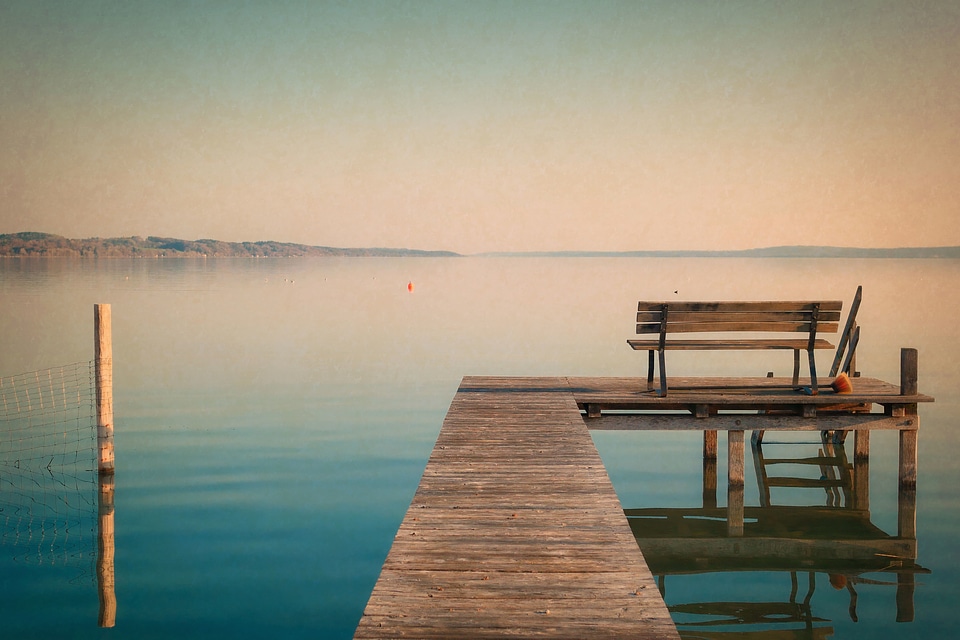 Dusk reflection sea
