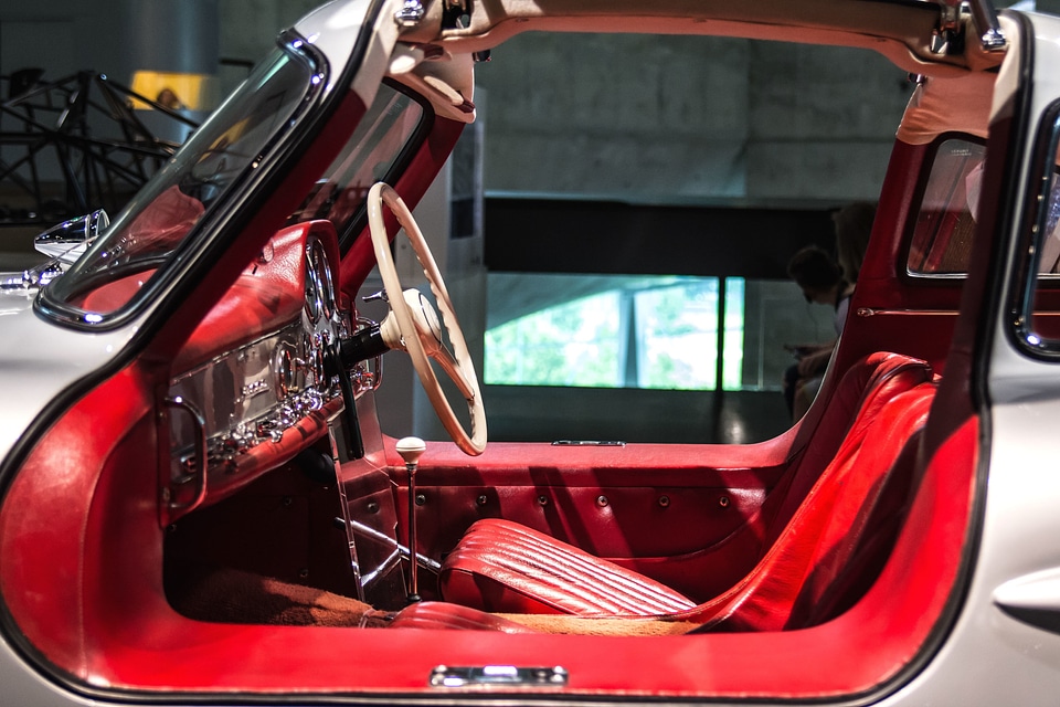 Automobile car oldtimer
