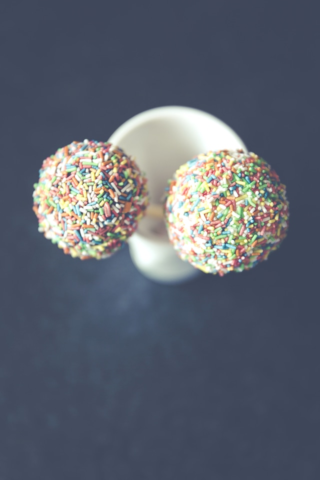 Bake ball pastry