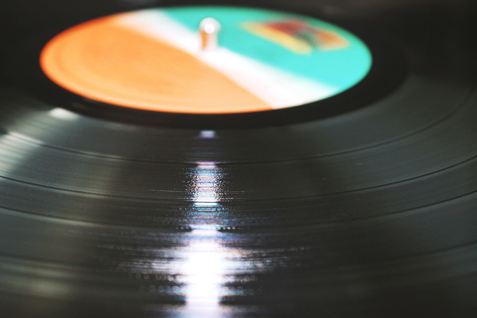 Music plastic sound