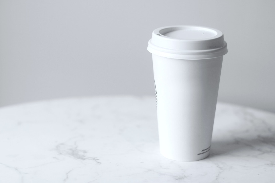 Coffee container cup