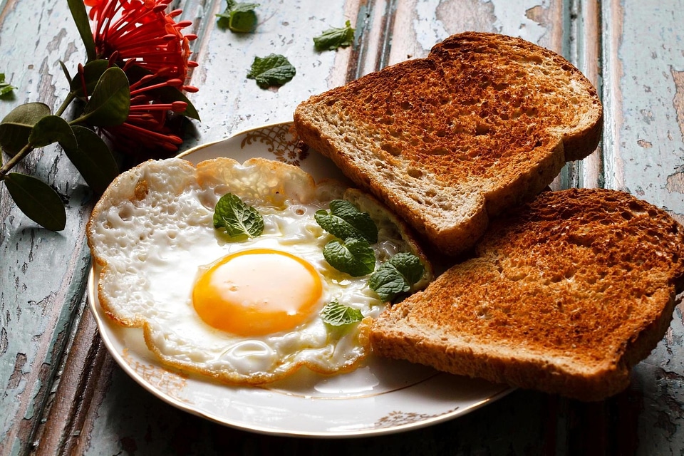 Beautiful Photo bread breakfast