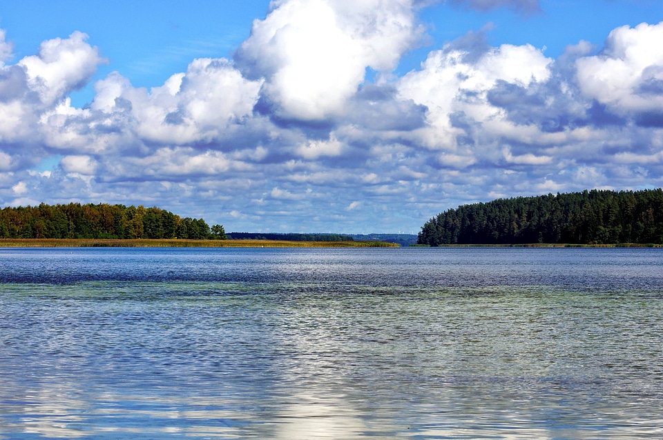 Blue Sky clouds horizon photo